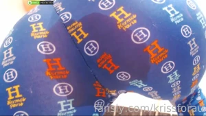 My wet pussy in leggings fyp pee peeing dirty ass bigpyssylips video