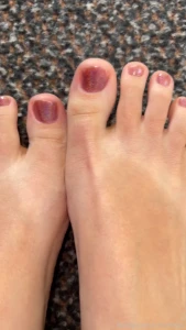 Do you like my fresh nails fyp feet toes nails footfetish beauty