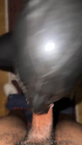 Je d vore la bite d un tissmey jusqu ce qu il crache tout dans ma