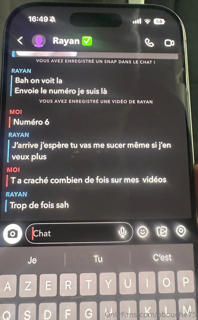 Ce jeune rebeu de cit me sort sa grosse bite dans le m tro en plein ch part 1 
