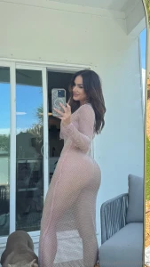 Resort wear chic wanna see it up close