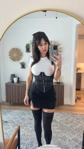 Goth mommy with glasses or without