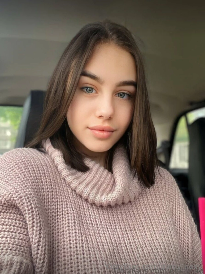 Free subscription only today emily_4u she s so kinky for her age but part 3 