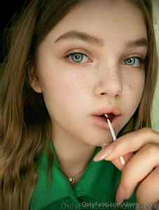 Free subscription sexy and slutty nbsp hotmary18 hotmary18 loves to part 1