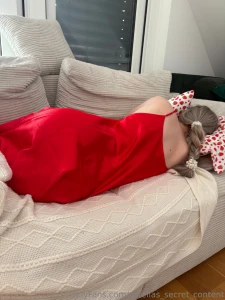 Lazy days part 3 like all posts to get a free part 1