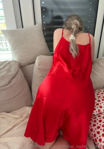 Lazy days part 1 like all posts to get a free part 2