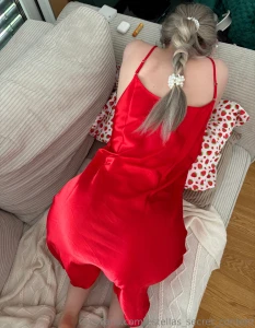 Lazy days part 2 like all posts to get a free part 15