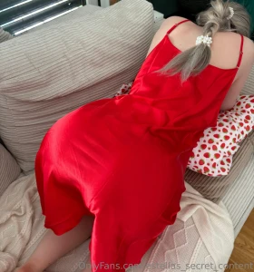 Lazy days part 2 like all posts to get a free part 4