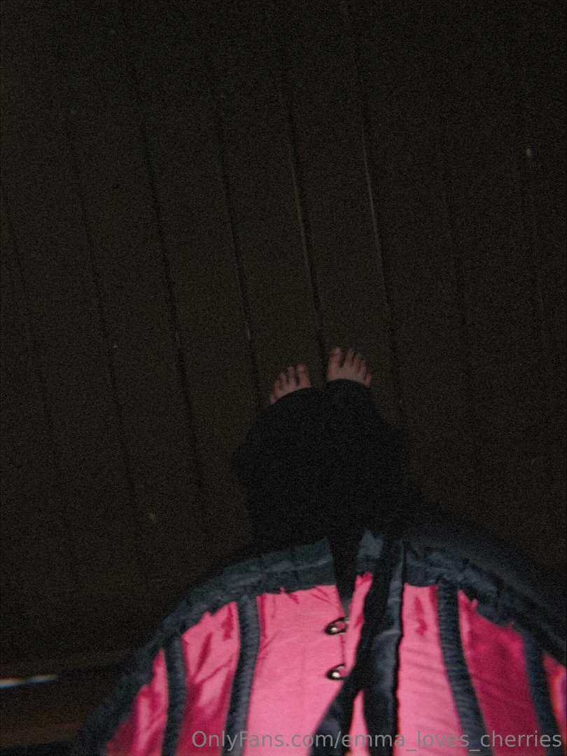 I took some pics last night could barely breathe 