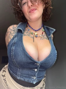 Uh oh a little nip slip caught in 4k part 2