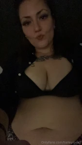 I blow more than kisses baby