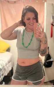 Like this and i ll send a pic in you dm