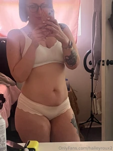 No pants no shoes no problem first 10 subs on my vip only fans is only