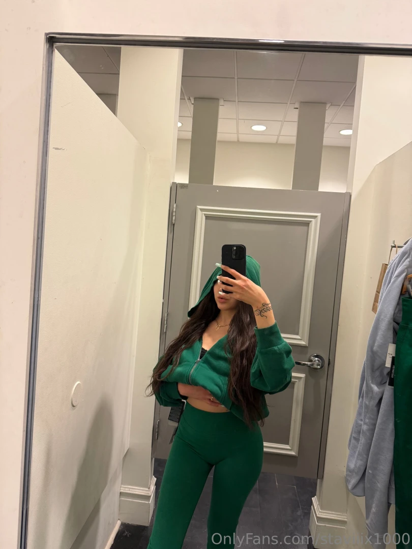 Bust on me like i bust on you ride for me like i ride on you 