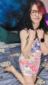 A little weekend sleepy dance for you don t worry i m more fun when i