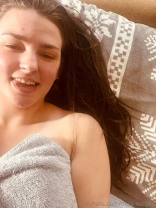 My favourite time to play is straight out the shower check your dms