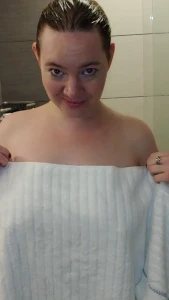 Cum get me the right kind of wet hehehe