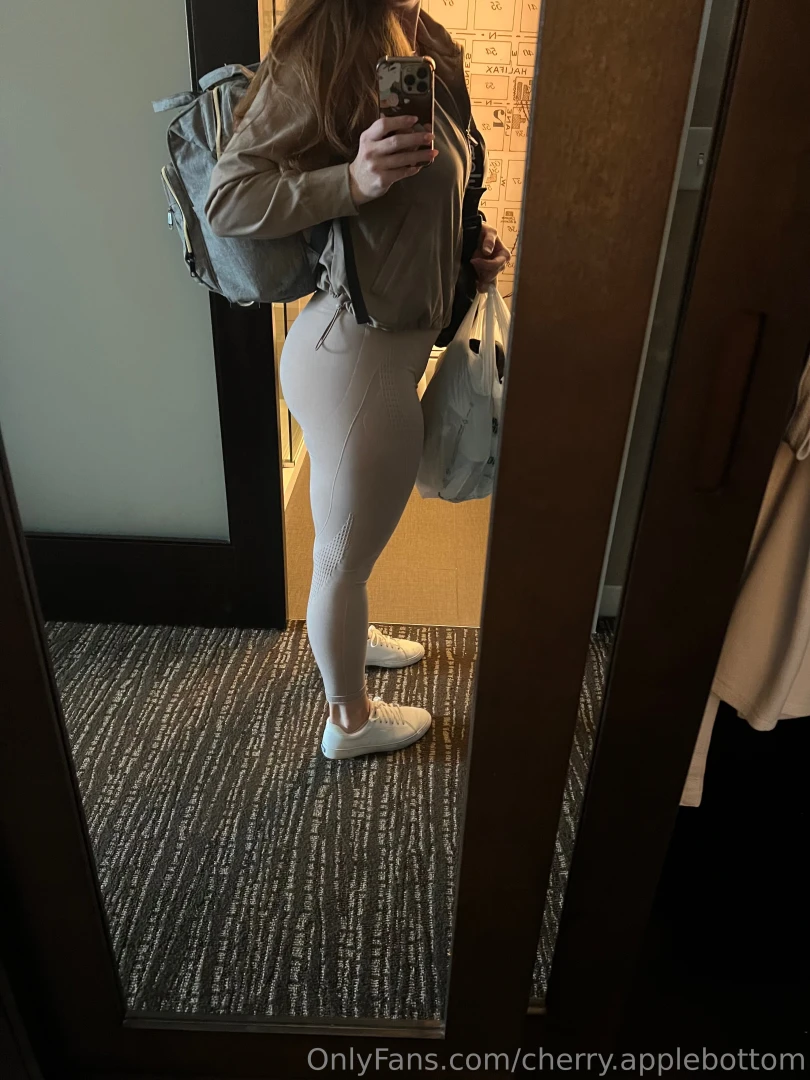 Hotel mirrors hit different am i right 