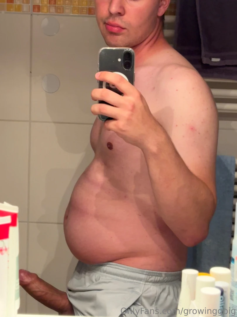 Does anyone get naked too when they pig part 2 