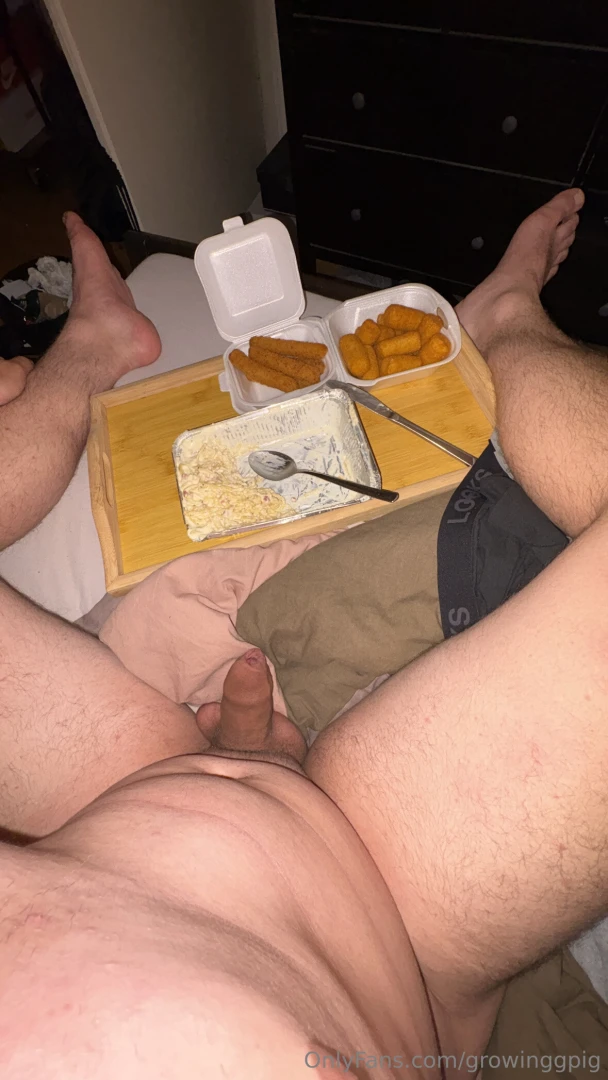 Does anyone get naked too when they pig part 1 