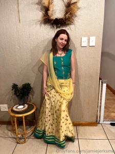 Posting my cute outfit cause i felt pretty