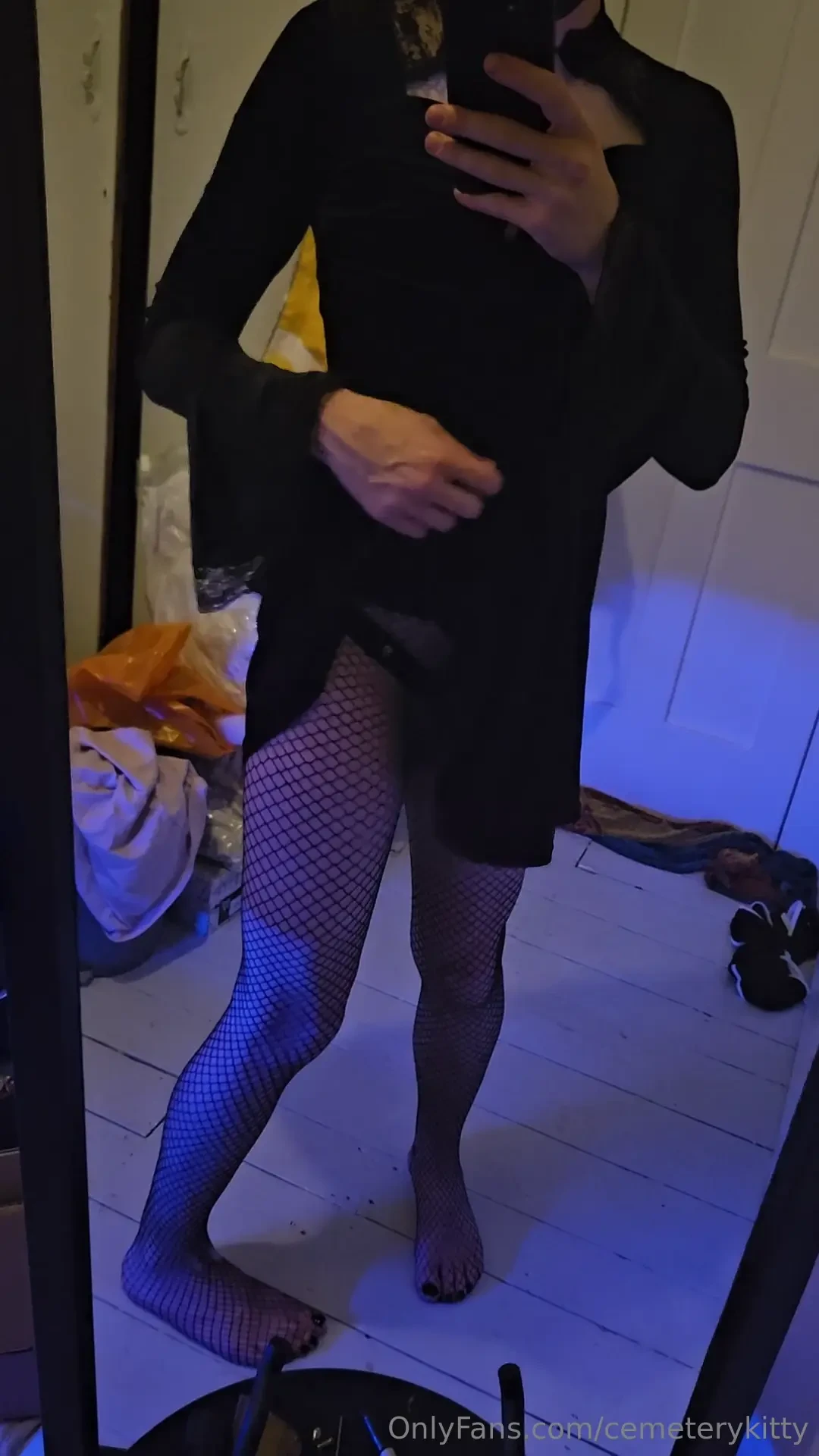 Just went out shopping like this would you like to find me in public 