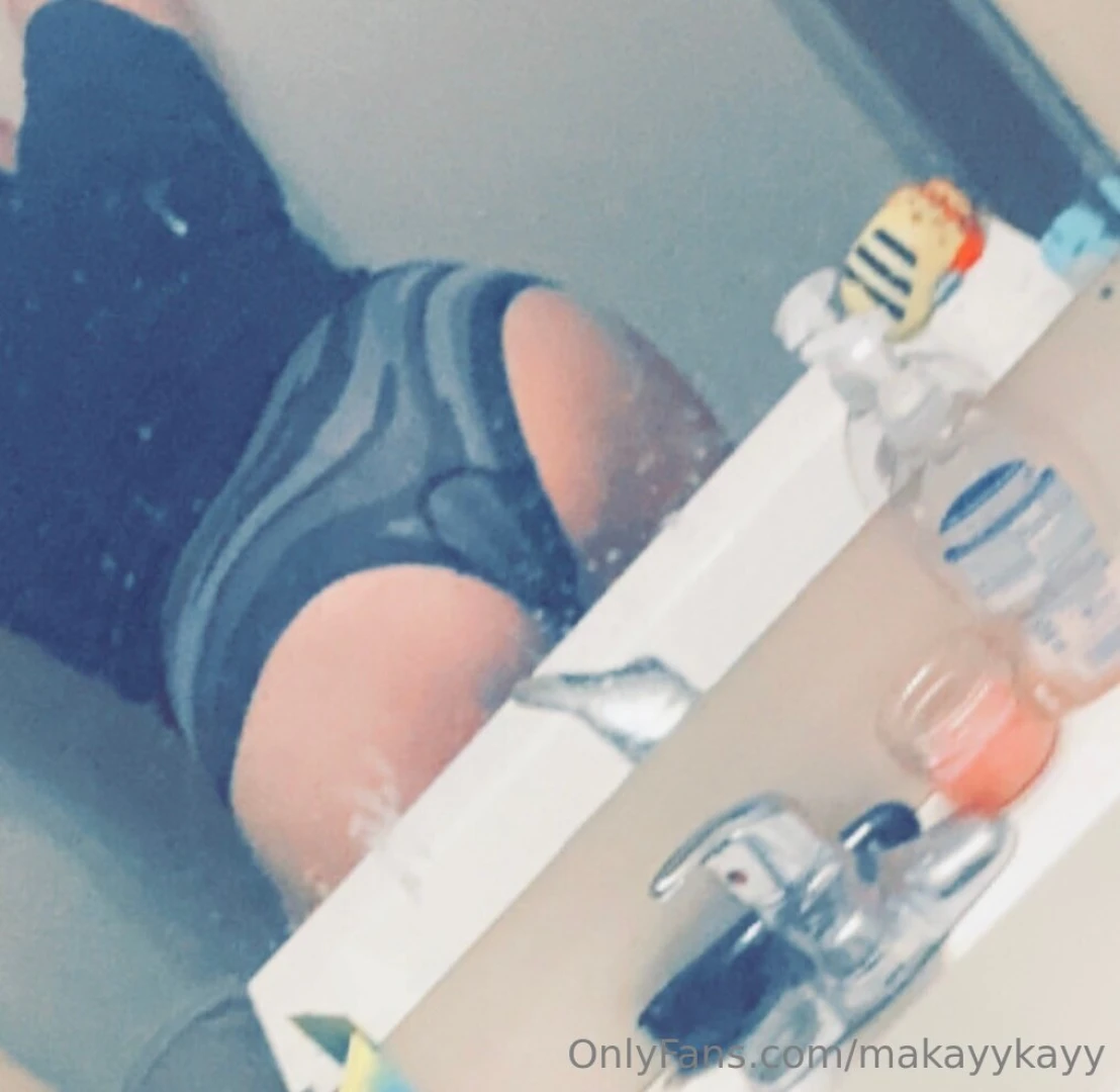 Wanna make that mirror a lil bit more dirty 