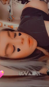 Just shut up and bend me over daddyy