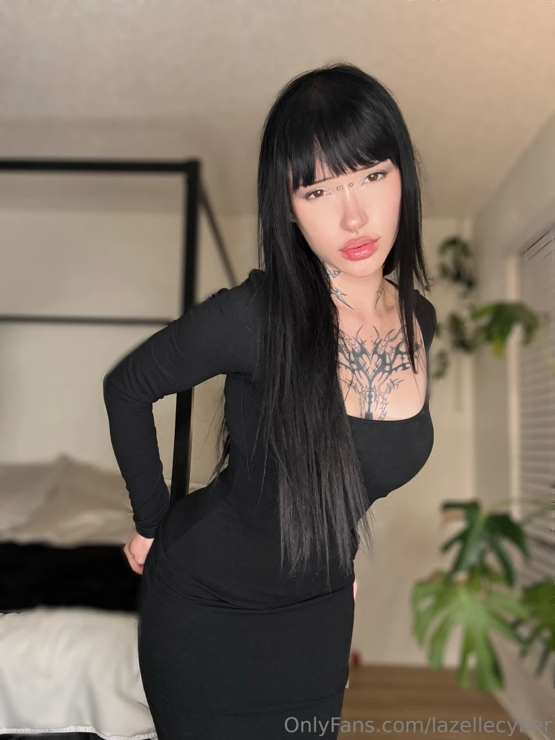 This dress hugs me just right don t you think 