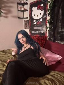 Still waiting on that birthday date you promised don t make me dress