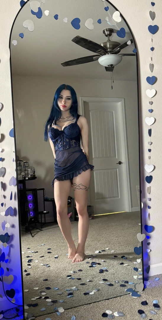 Happy valentines day from your favorite blue girl 
