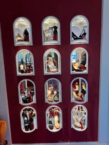 Should i return these louboutins or make a fan pay for them paid page