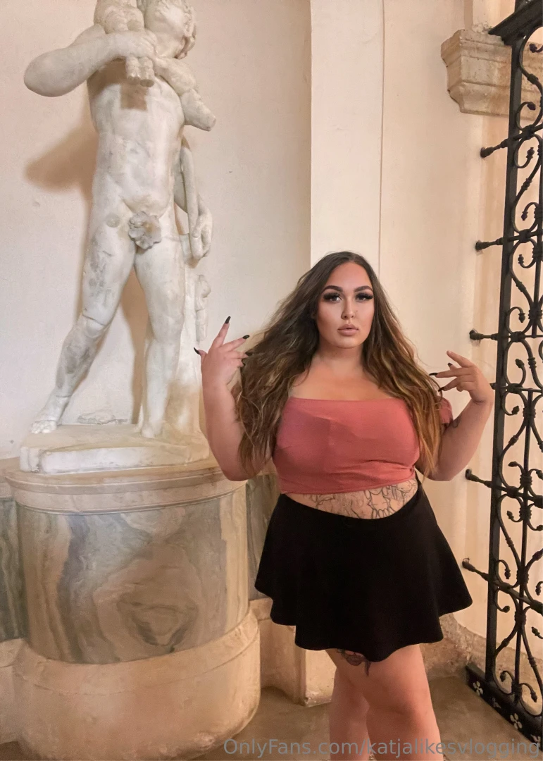 Did you know in rome statues have small penises and that small penises 