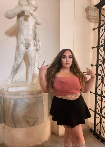 Did you know in rome statues have small penises and that small penises