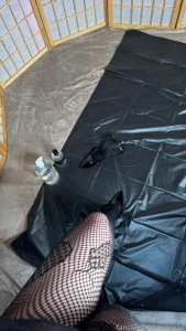 Behind the scenes of my new video these black fishnets are about to