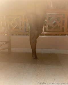 Du stehst da dr ben und tust so als w rdest du einfach nur rausgucken part 1