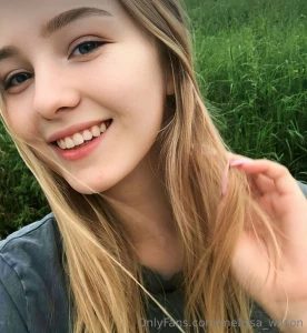 Free subscription arniluck this girl arniluck a real hurricane big fan part 36