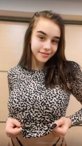 Free subscription only today emily_4u she s so kinky for her age but part 36