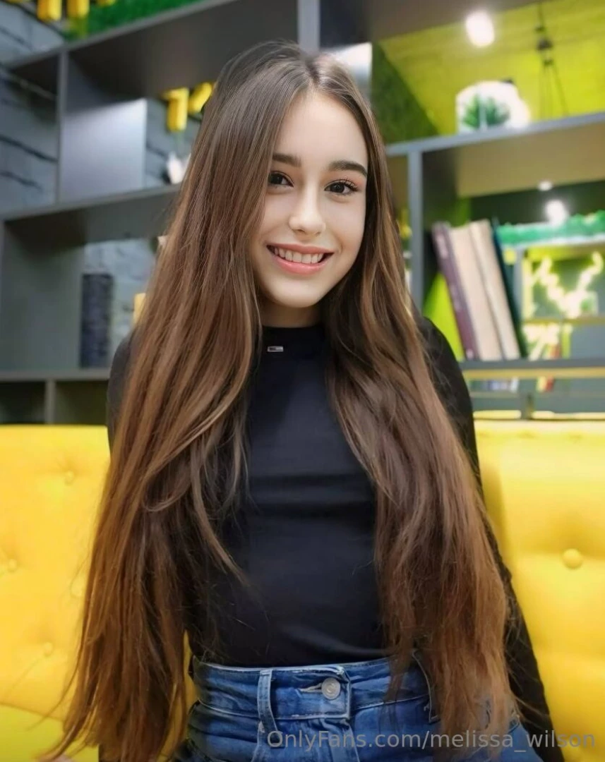 This hot thing 18y o_alice is waiting for you her pussy is very wet part 18 