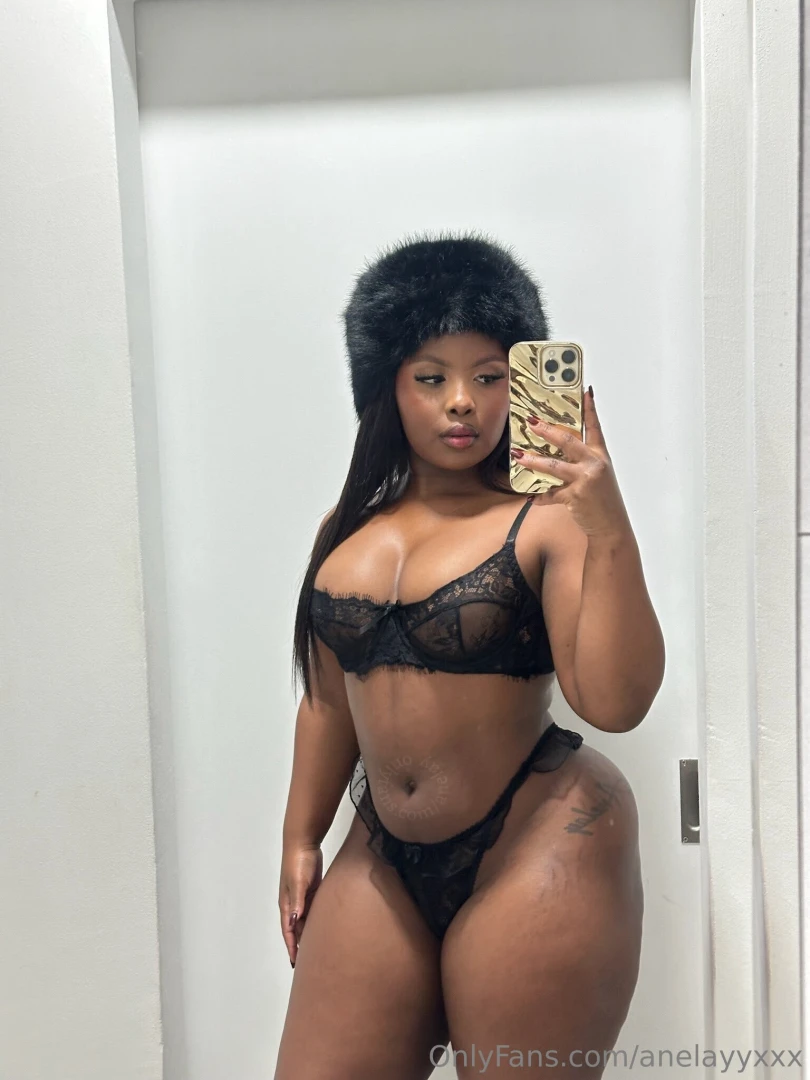 Felt like spoiling your feed today should i take the rest off too 