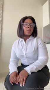 Substitute teacher miss anelay s first day as a sub started with her