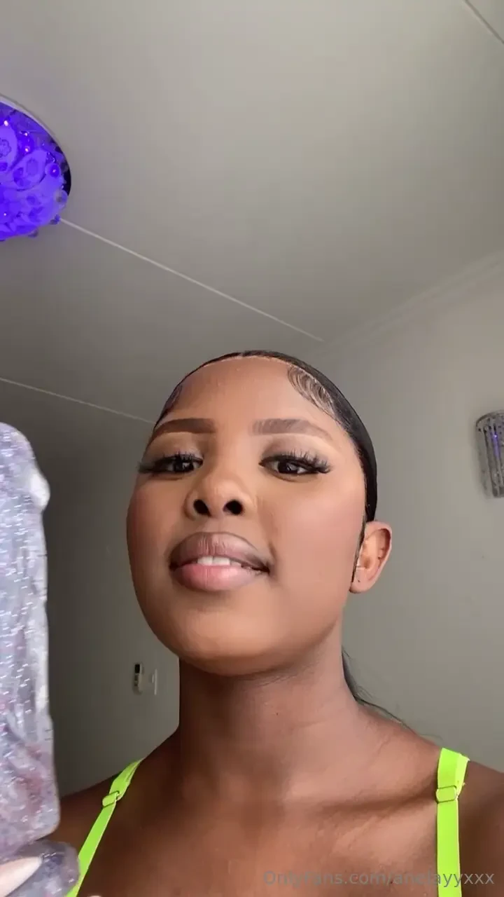 Would you let me lick your lollipop if i asked nicely 