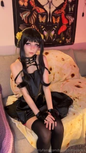 Yor cosplay spy x family dm me for more info on the whole set