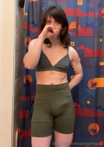 This is from a year ago when i bought this cute workout set but part 1