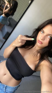 So tiny so useless but at least you know your place want me to remind part 3