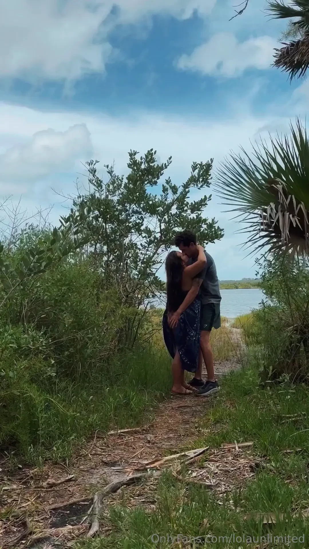 Getting fucked outdoors gt gt gt 