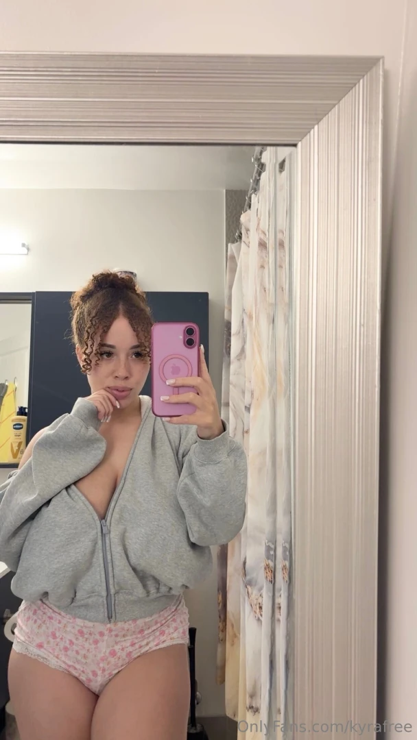 Caught myself thinking about you again msg me https onlyfans com 