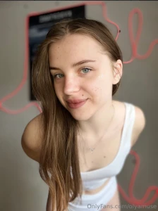 Free subscription today only cutie jenny_ro loves getting her little part 39
