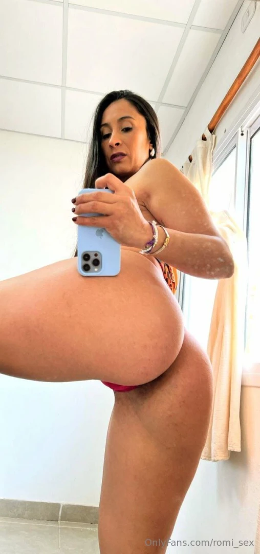 Morochasexysecret shall we play a little today i opened myself up all 