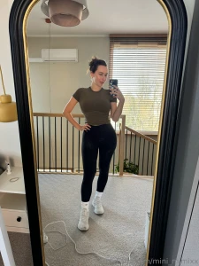 Gym girl got to work hard to keep this body flawless